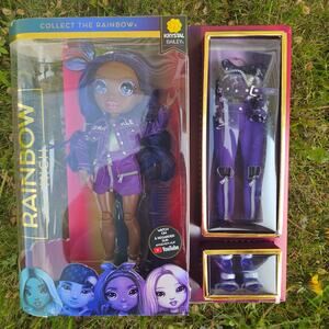 New Rainbow High‎ Krystal Bailey Indigo Dark Purple Fashion Doll MGA